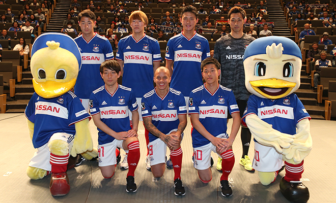 Yokohama F Marinos In J2 League Fc Ryukyu Home Game Section 11 Fc Ryukyu And Fc Machida Zerubia Soccer Games Sports Event Find Out Deeper Experience With Your Interests Deep Dive Japan